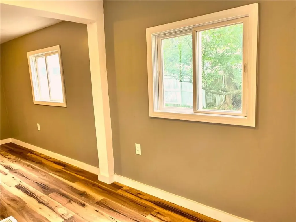 76 Langley Street Warwick RI 02889