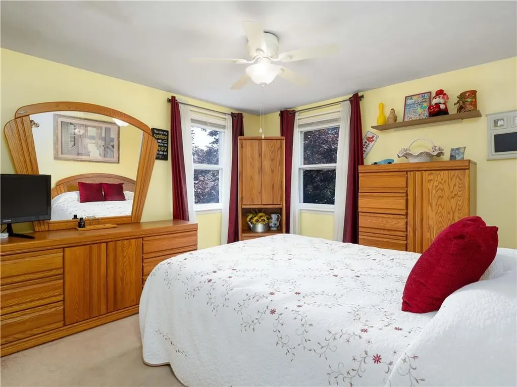 184 Vallette Street Cranston RI 02920