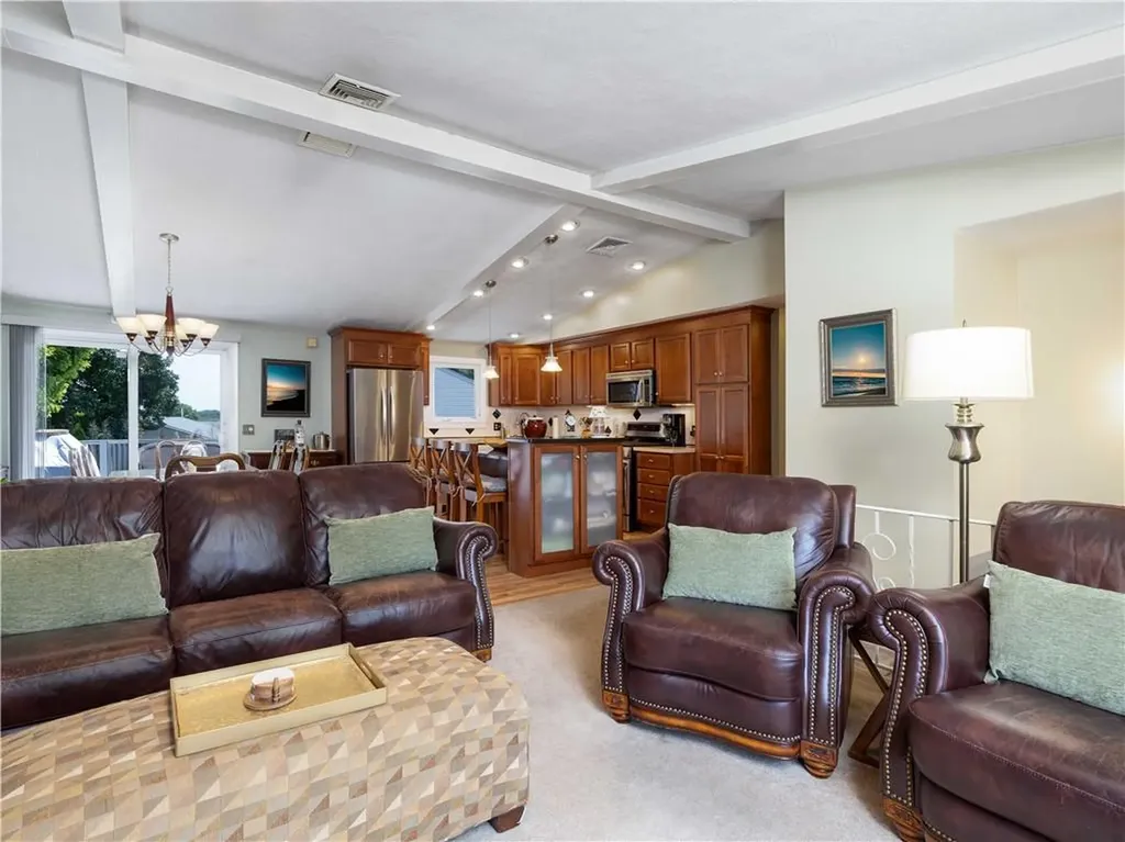 184 Vallette Street Cranston RI 02920