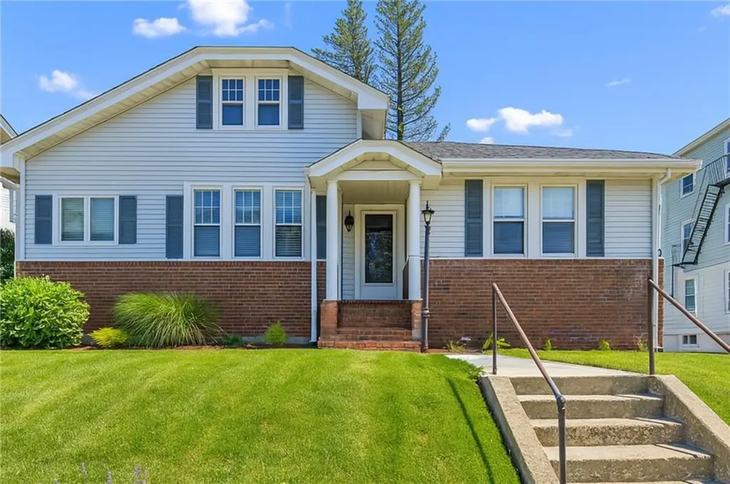 107 Meadow Road Woonsocket RI 02895