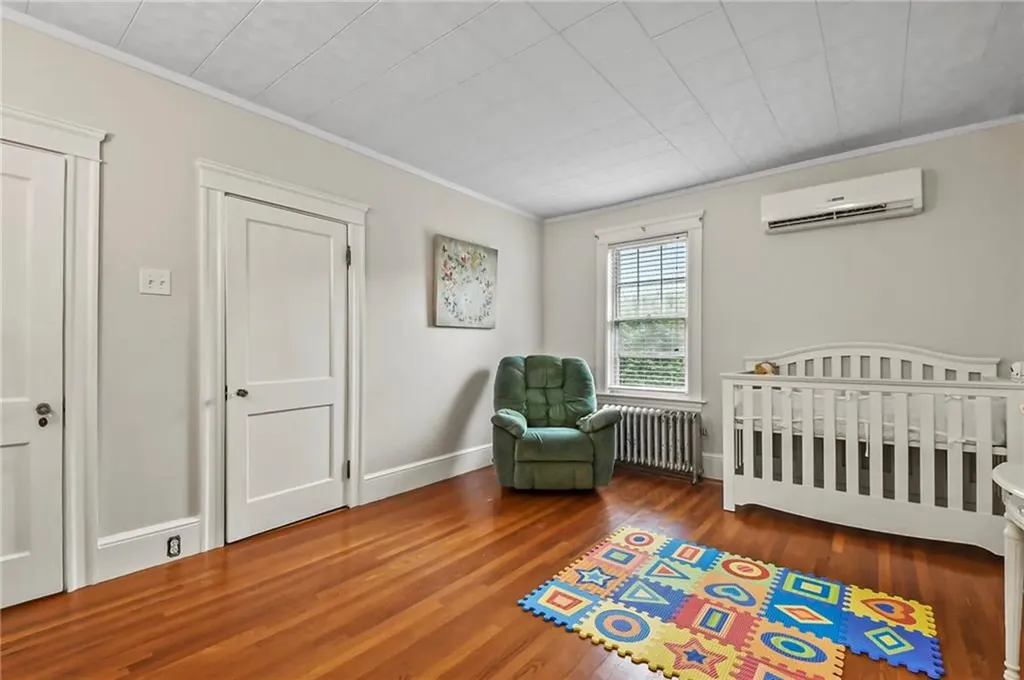 107 Meadow Road Woonsocket RI 02895