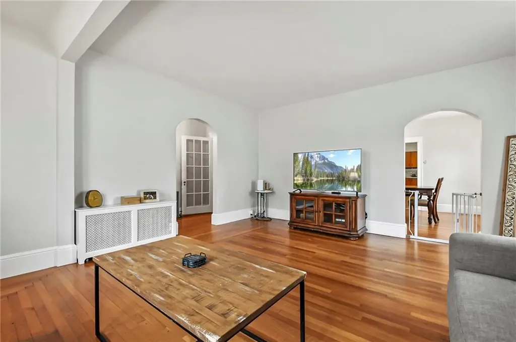 107 Meadow Road Woonsocket RI 02895