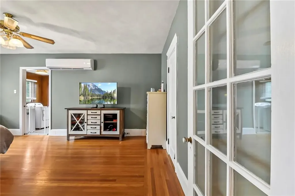 107 Meadow Road Woonsocket RI 02895