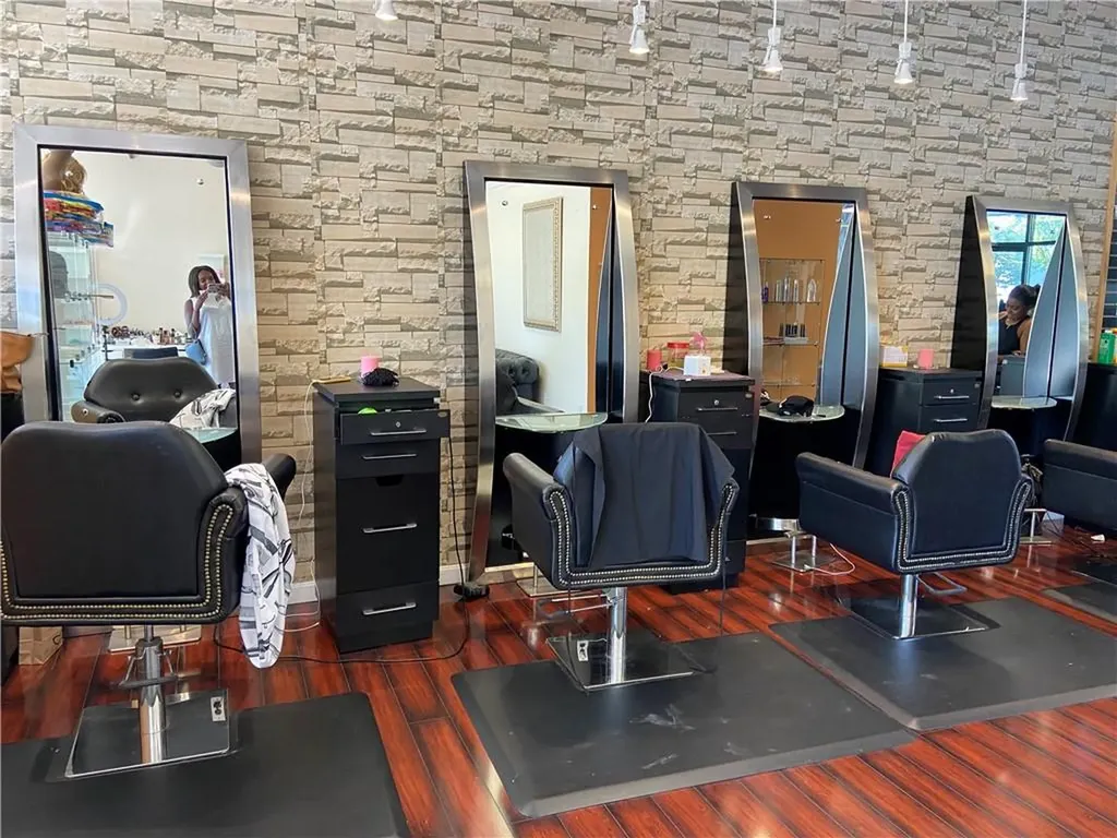 512 Pine Street Providence RI 02907