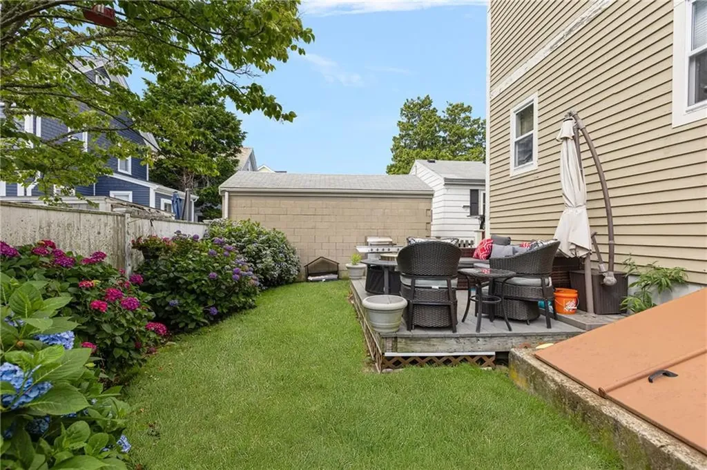 13 Vaughan Avenue Newport RI 02840