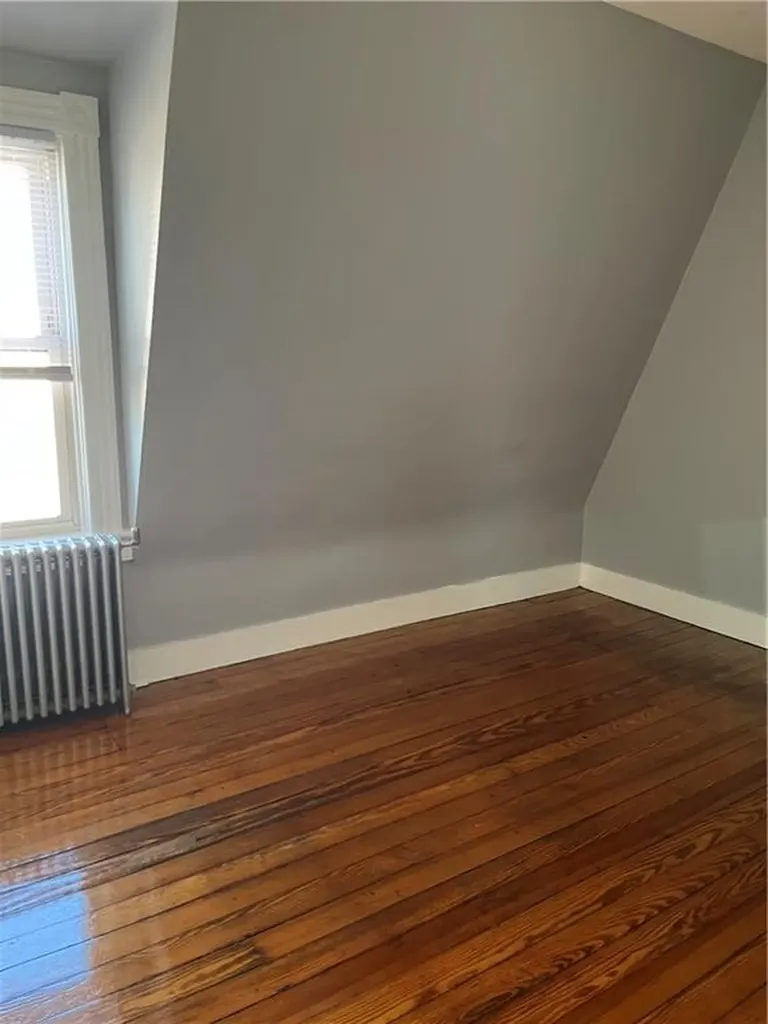 125 Smith Street Cranston RI 02905