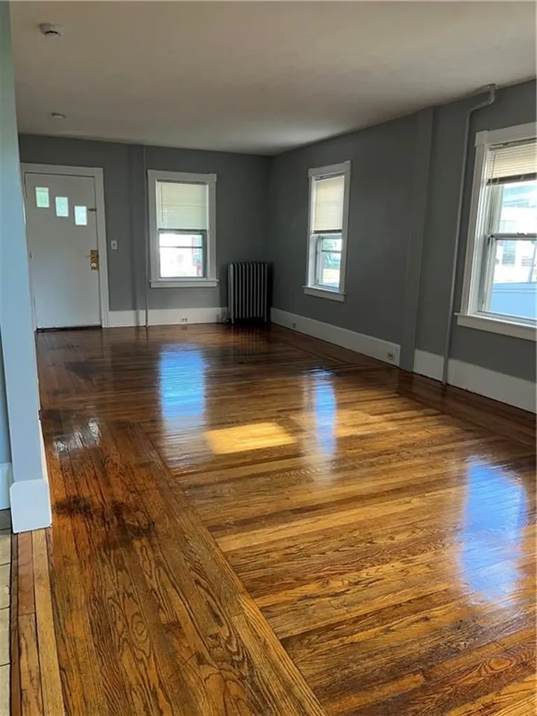 125 Smith Street Cranston RI 02905