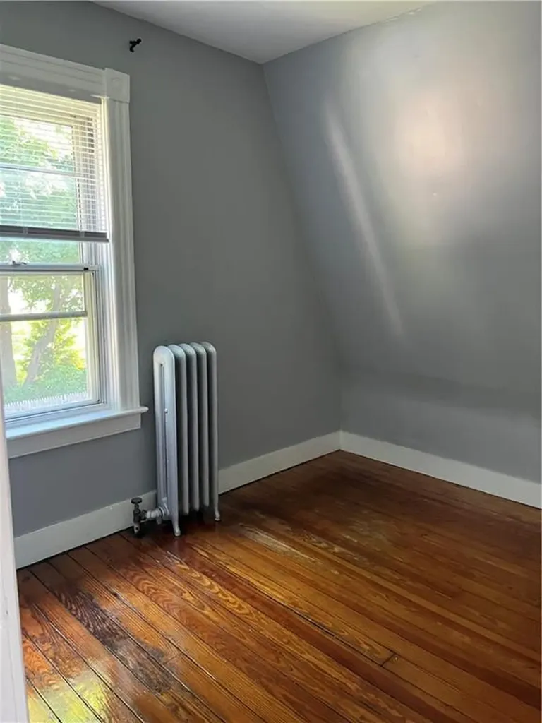 125 Smith Street Cranston RI 02905