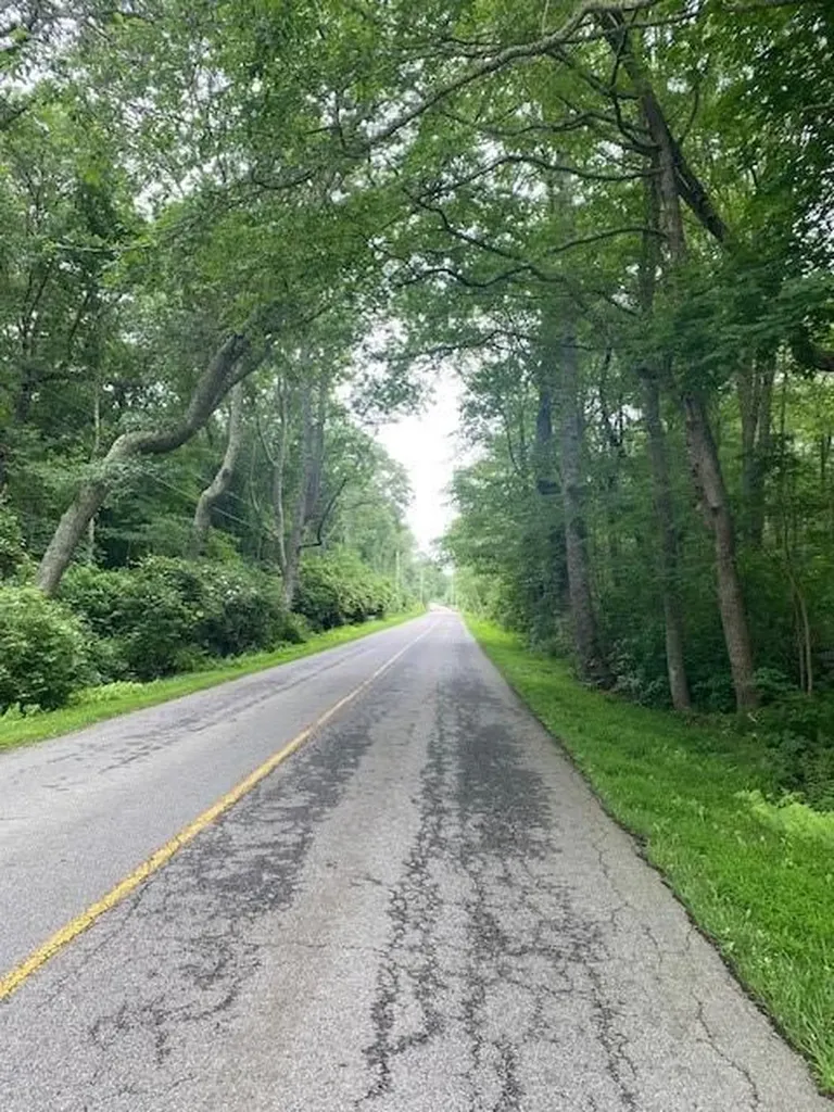 505 Long Highway Little Compton RI 02837