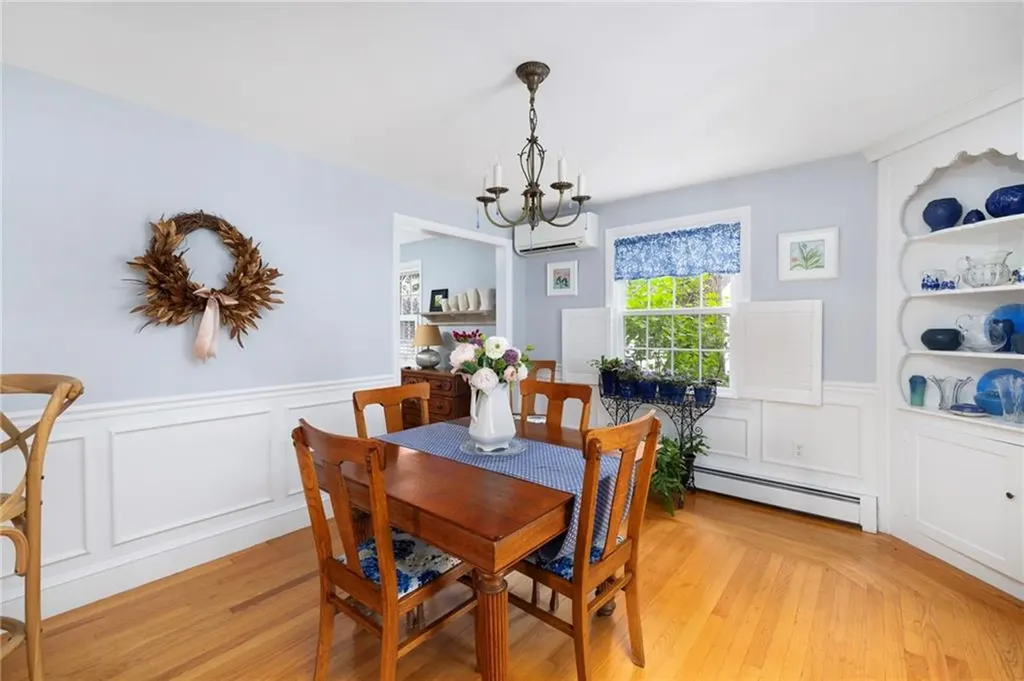 221 Trinity Street Warwick RI 02886