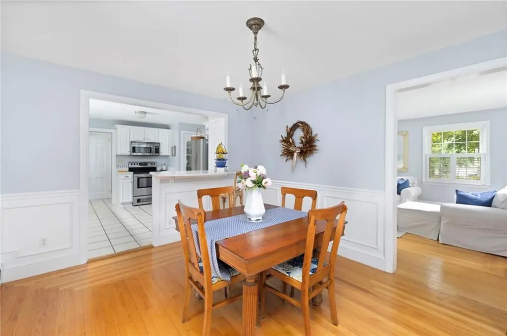 221 Trinity Street Warwick RI 02886