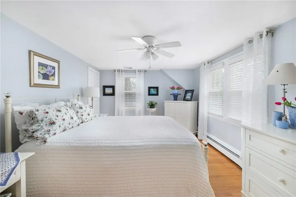 221 Trinity Street Warwick RI 02886
