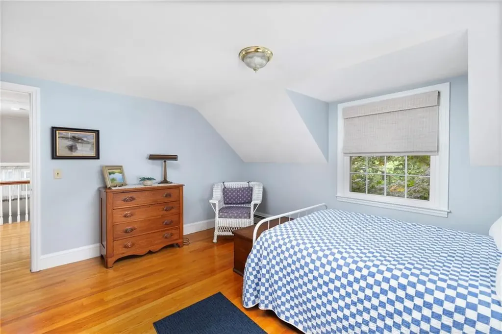 221 Trinity Street Warwick RI 02886