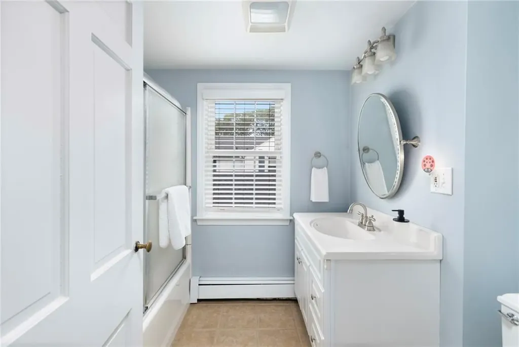 221 Trinity Street Warwick RI 02886