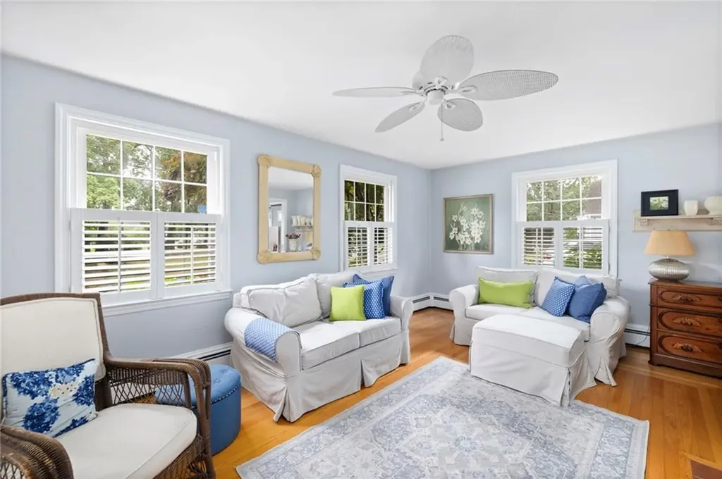 221 Trinity Street Warwick RI 02886