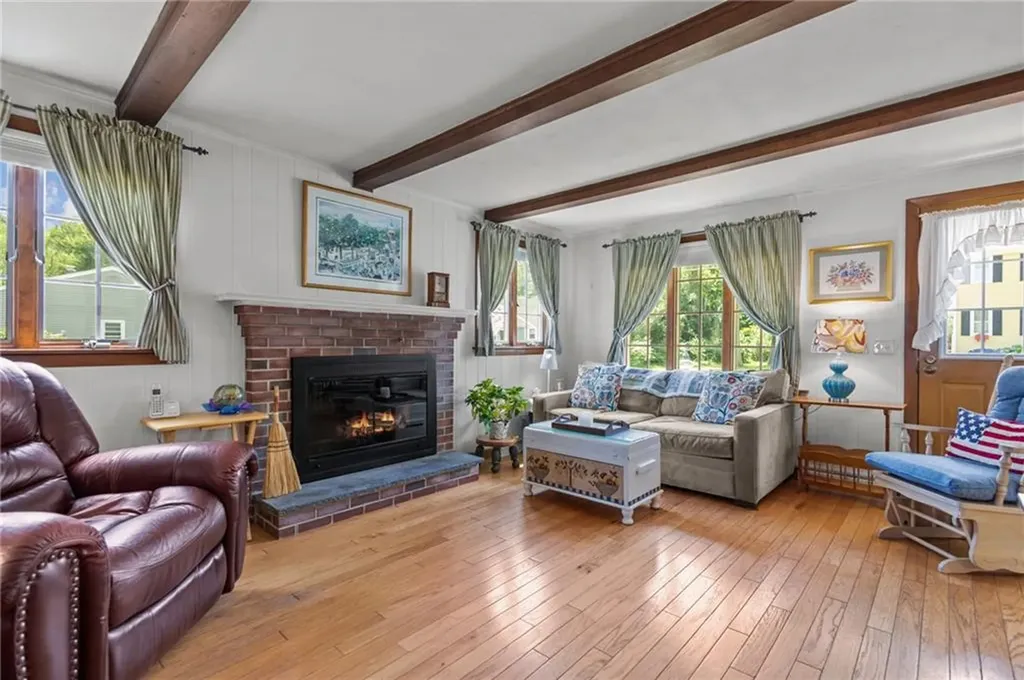 57 Everleth Avenue Warwick RI 02888