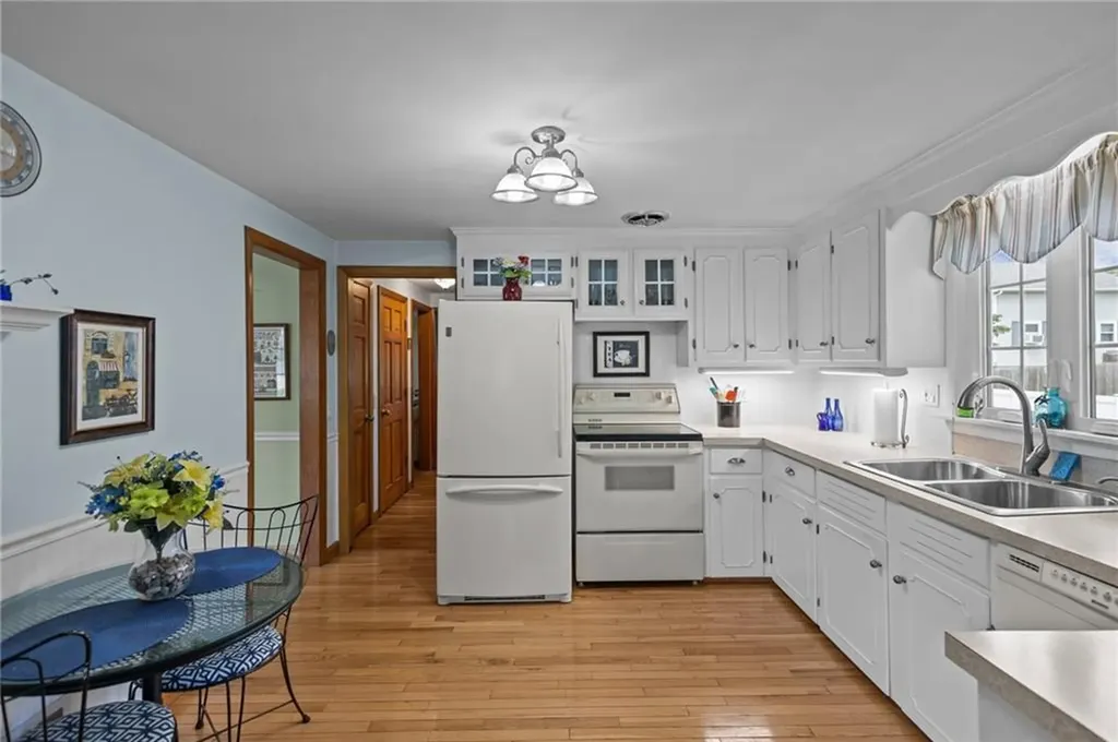 57 Everleth Avenue Warwick RI 02888