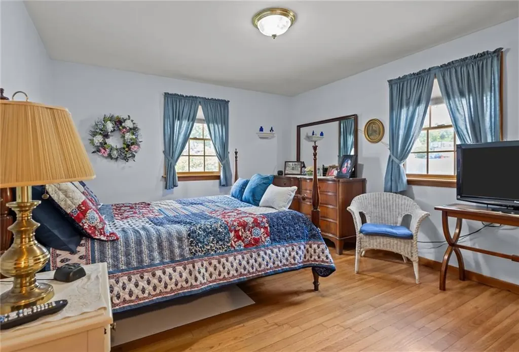 57 Everleth Avenue Warwick RI 02888