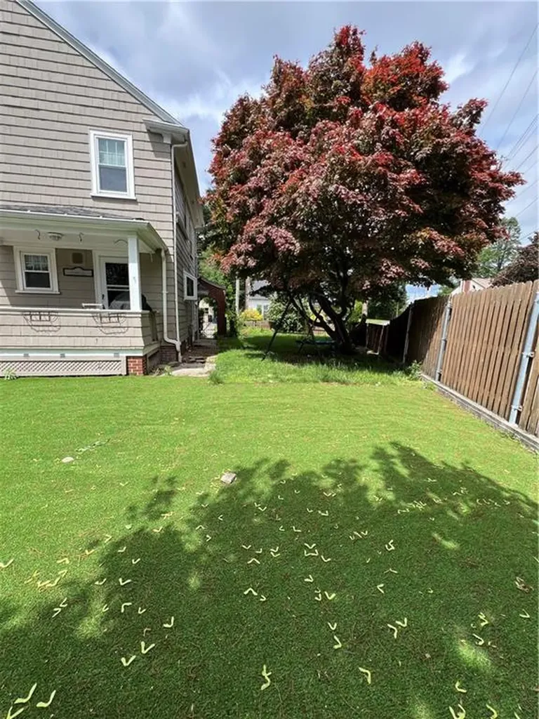 55 Greylock Avenue Cranston RI 02910