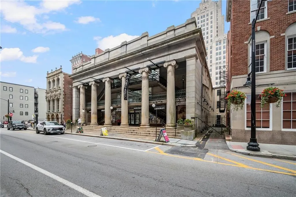 65 Weybosset Street Providence RI 02903