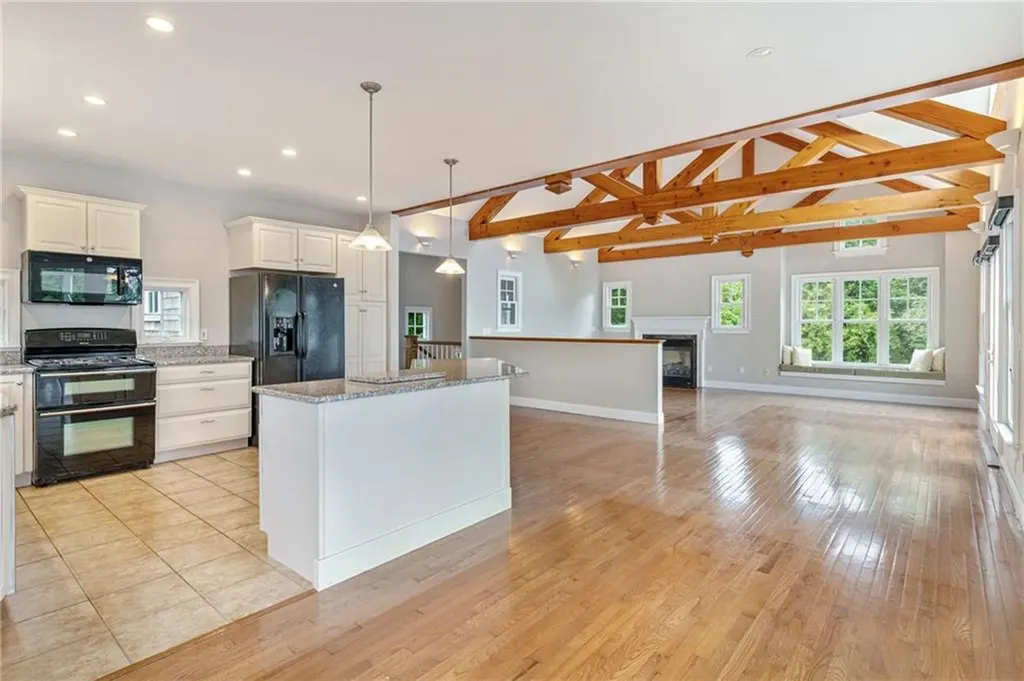 21 Bonnet View Drive Jamestown RI 02835