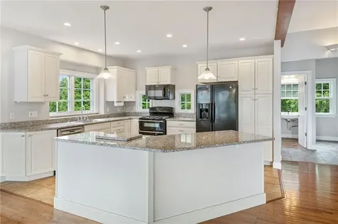 21 Bonnet View Drive Jamestown RI 02835