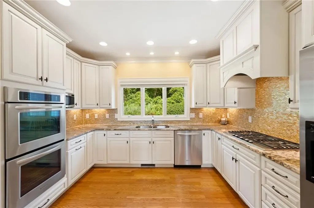 7 Sanctuary Drive Cranston RI 02921