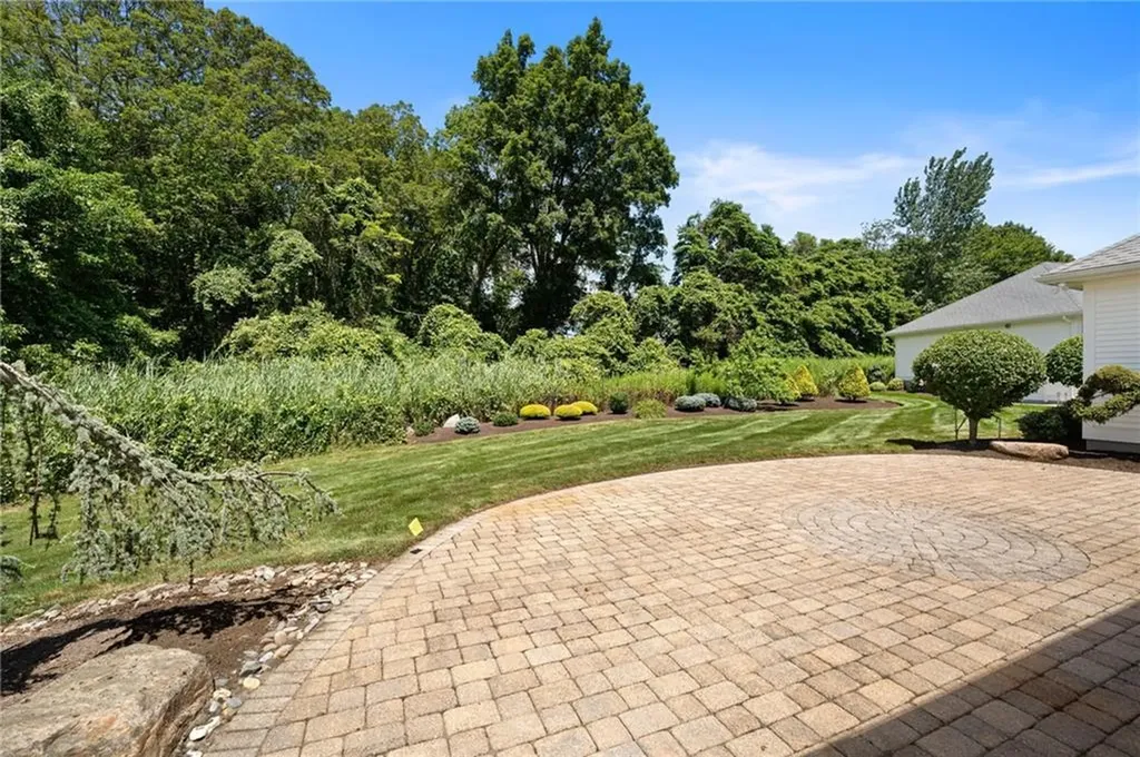 7 Sanctuary Drive Cranston RI 02921