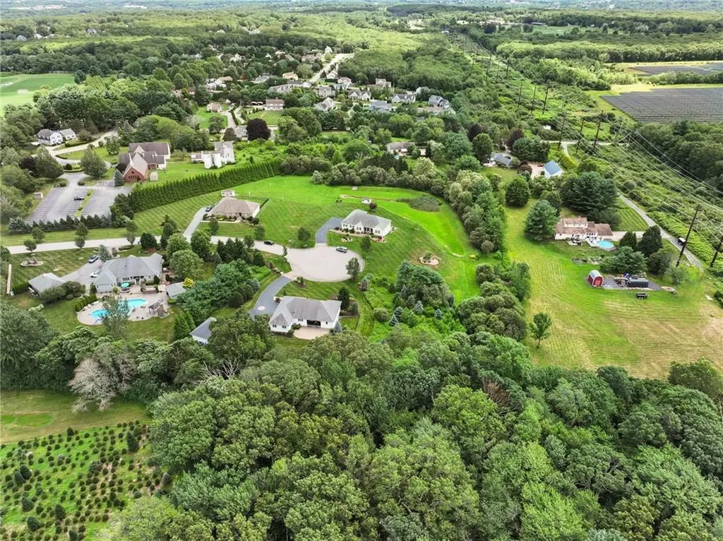 7 Sanctuary Drive Cranston RI 02921