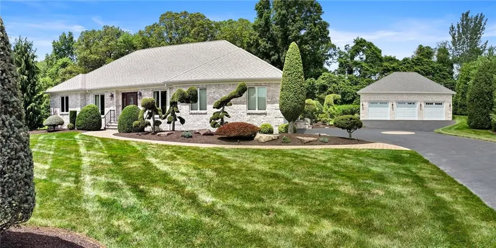 7 Sanctuary Drive Cranston RI 02921