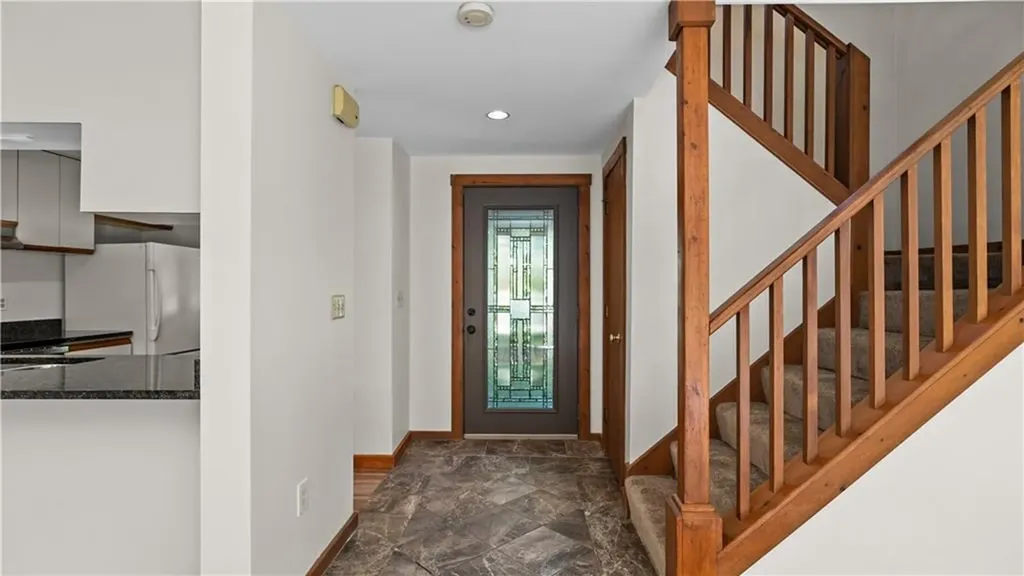 78 B Independence Court Portsmouth RI 02871