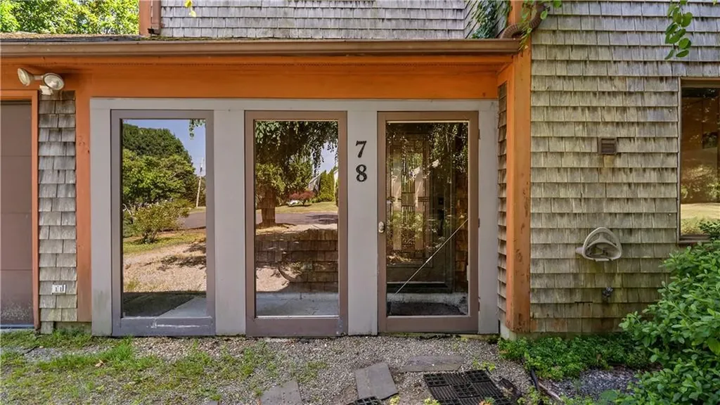 78 B Independence Court Portsmouth RI 02871