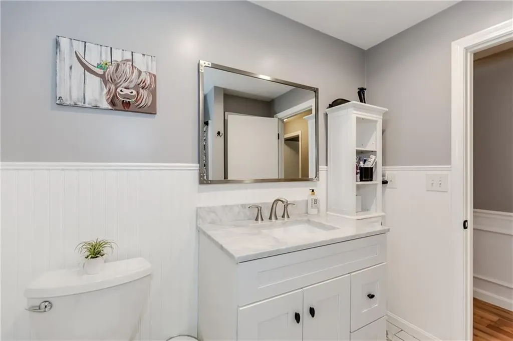 10 Pembroke Drive Johnston RI 02919