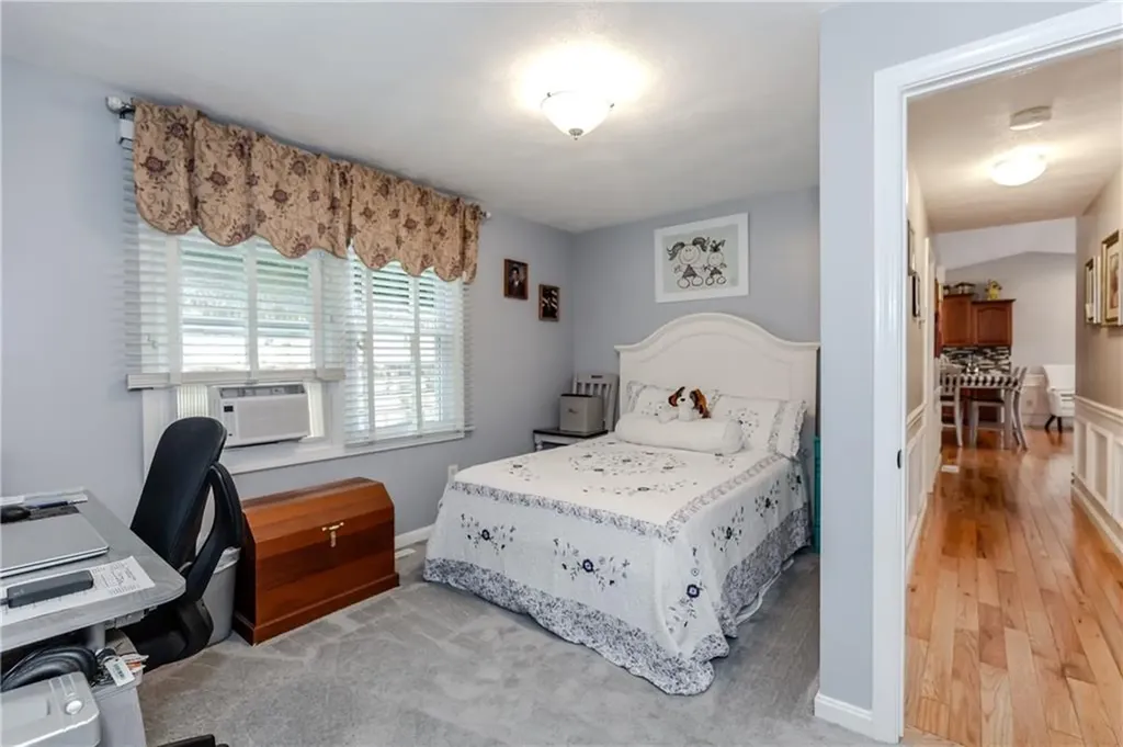 10 Pembroke Drive Johnston RI 02919