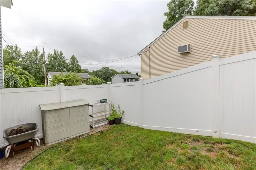 10 Pembroke Drive Johnston RI 02919