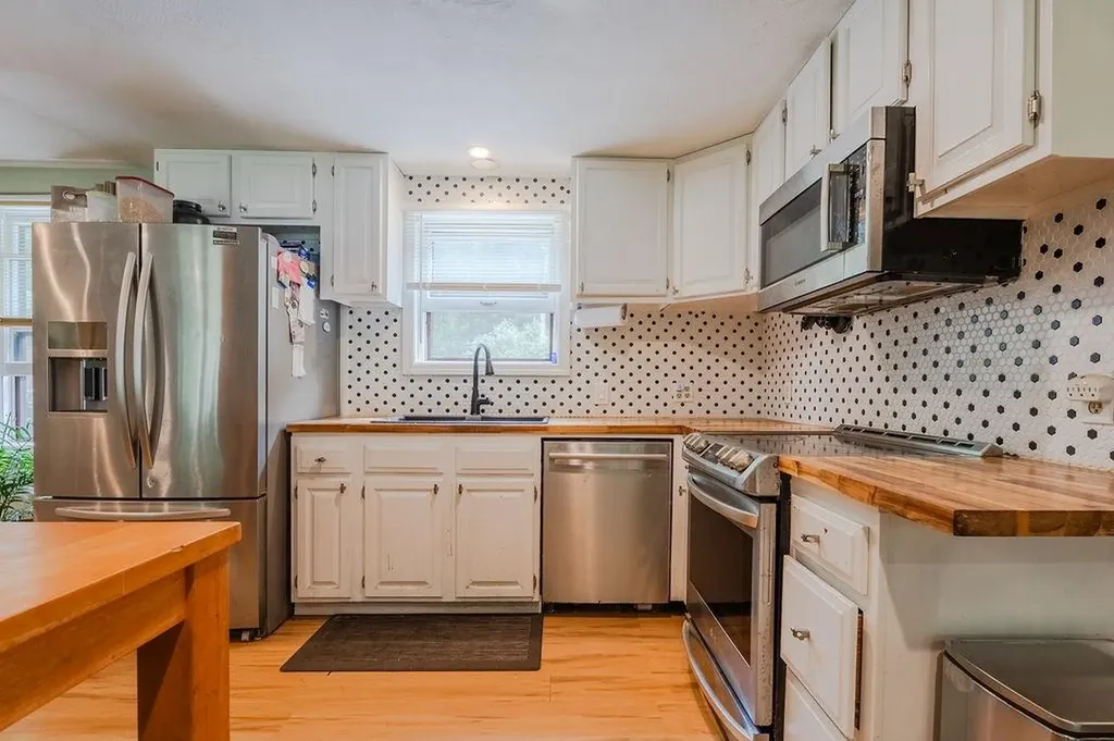 94 Whitehead Road Coventry RI 02816