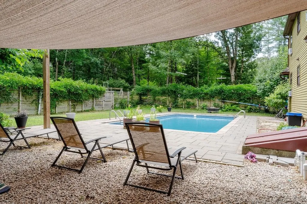 94 Whitehead Road Coventry RI 02816