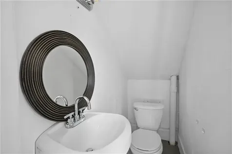 136 Juniper Street East Providence RI 02914