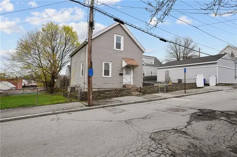 136 Juniper Street East Providence RI 02914