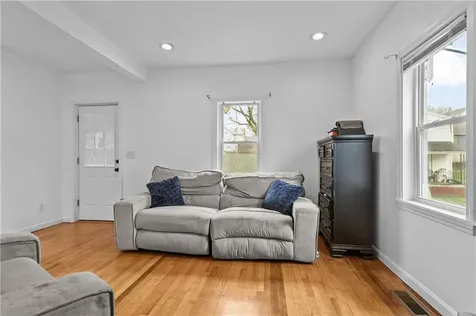 136 Juniper Street East Providence RI 02914