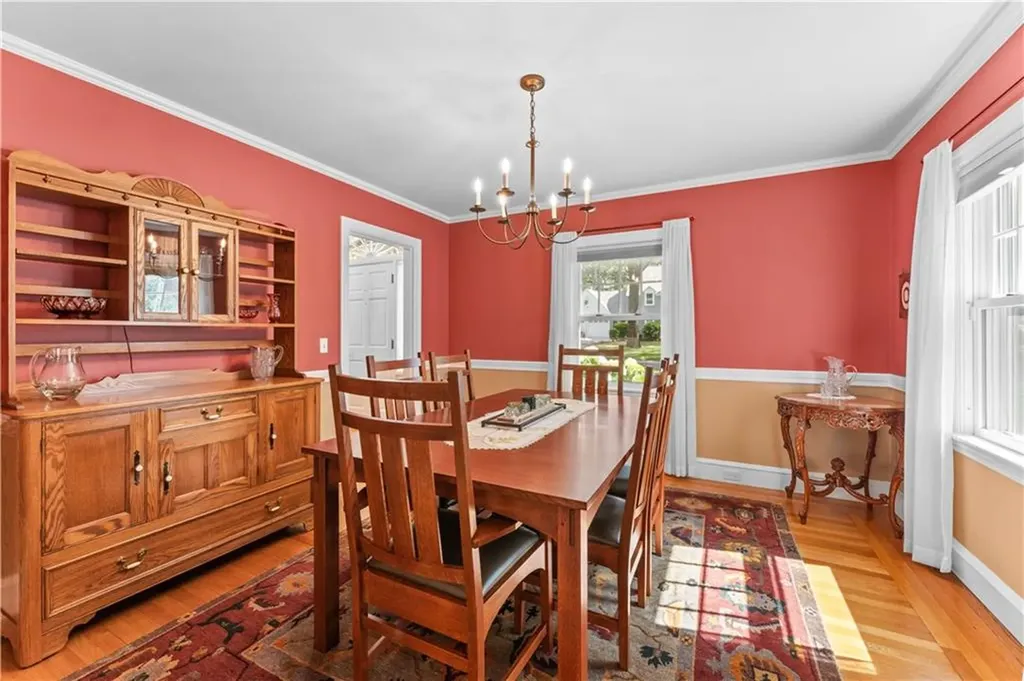 237 Highland Avenue Warwick RI 02886