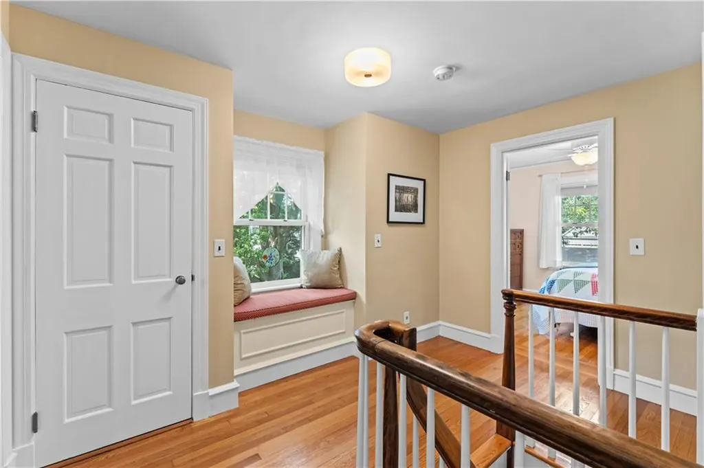 237 Highland Avenue Warwick RI 02886