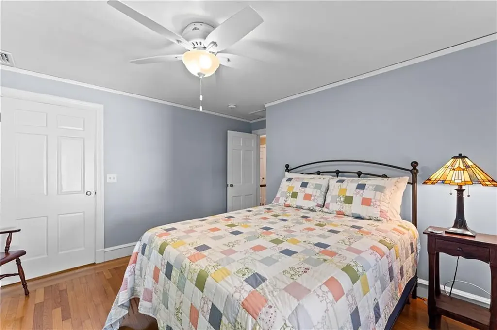 237 Highland Avenue Warwick RI 02886