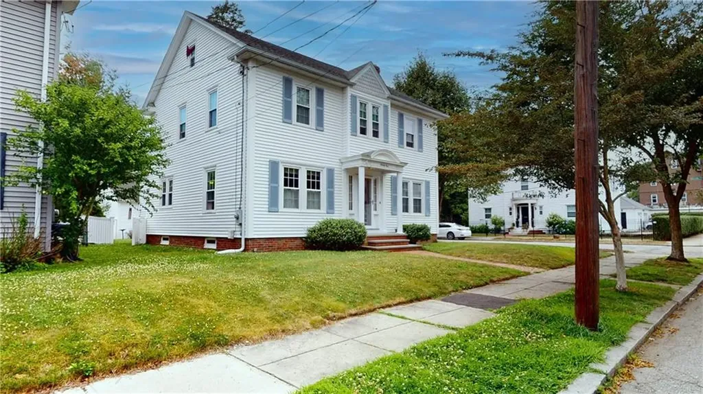 95 Burlington Street Providence RI 02906