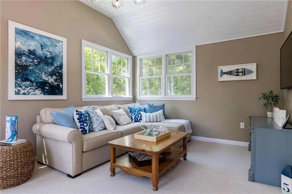 69 Verdi Road Westerly RI 02891