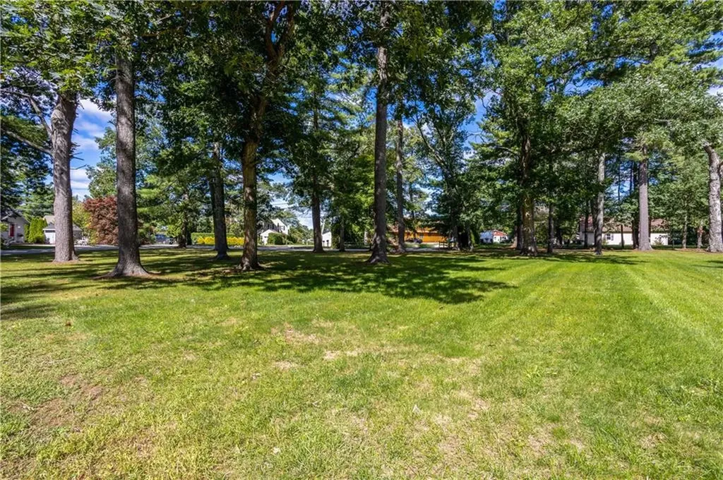 231 Shady Valley Road Coventry RI 02816