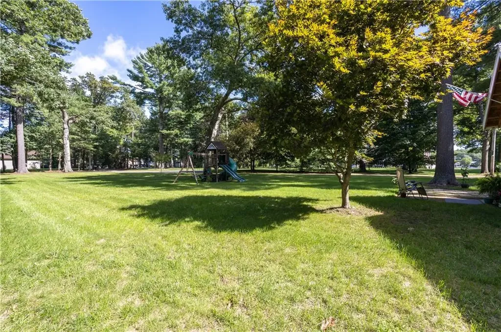 231 Shady Valley Road Coventry RI 02816
