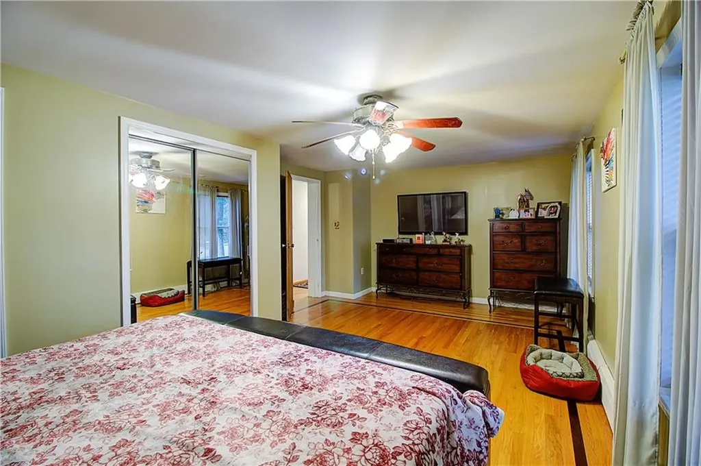 231 Shady Valley Road Coventry RI 02816