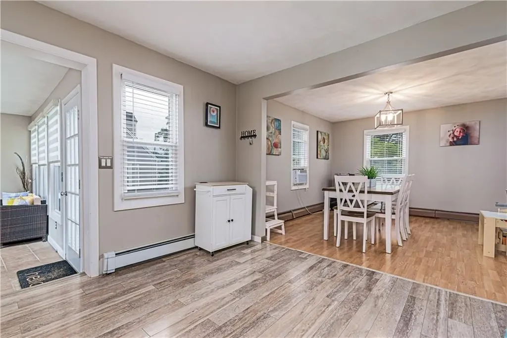 50 Hopedale Drive West Warwick RI 02893