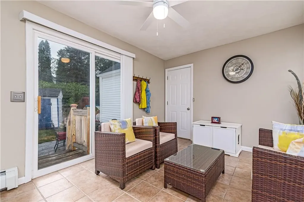 50 Hopedale Drive West Warwick RI 02893